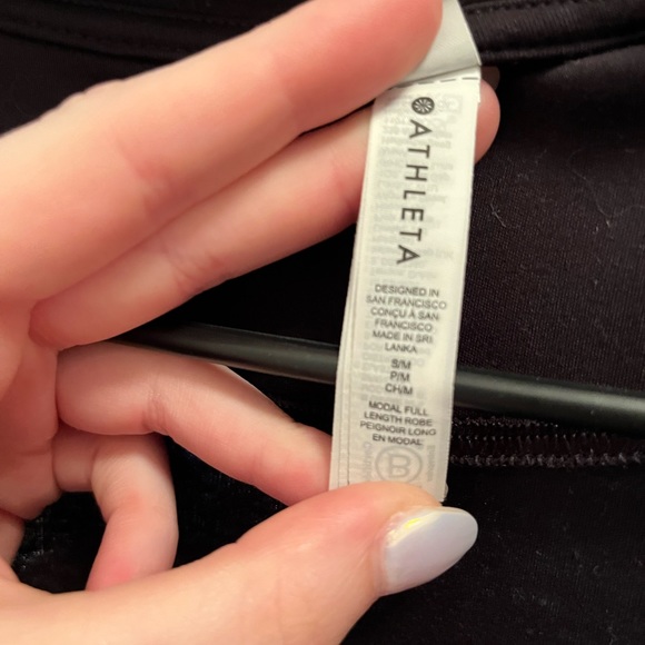 Athleta robe - Picture 2 of 2